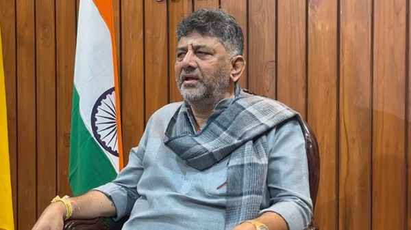 DK Shivakumar: ‘Tried to pull BJP’s leg’ DK Shivakumar ‘apologises’ after RSS anthem row; says ‘Gandhi family cannot be questioned by anyone’ | Bengaluru News – Times of India